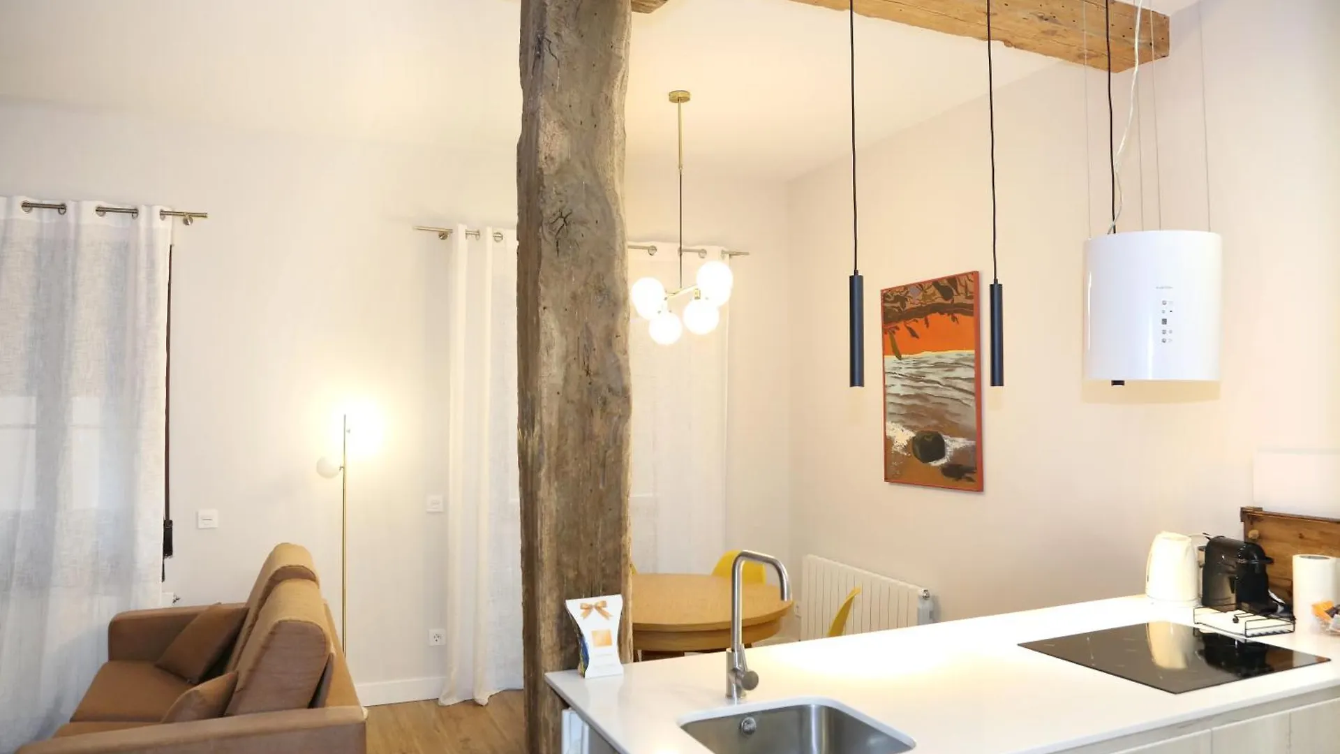 Apartamento Magnifico Piso Frente Al Casco Viejo De Bilbao 0*,