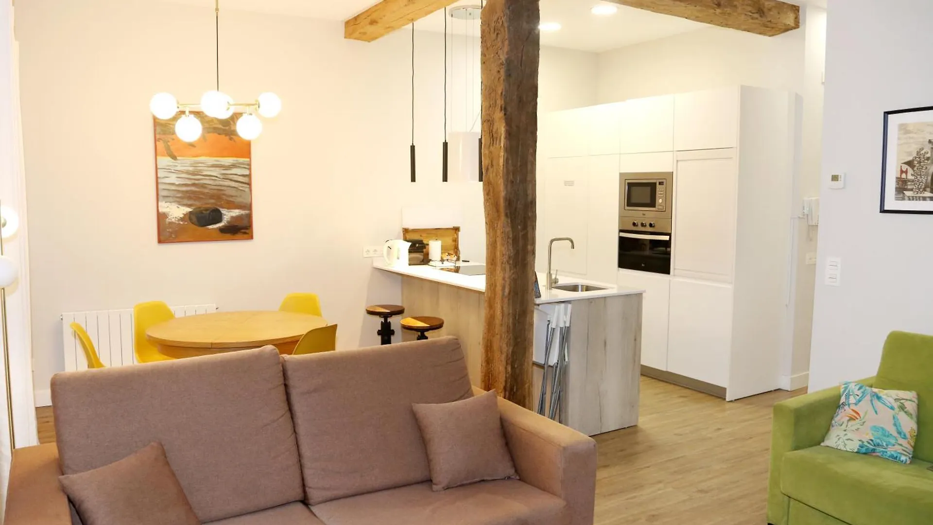 Apartamento Magnifico Piso Frente Al Casco Viejo De Bilbao España