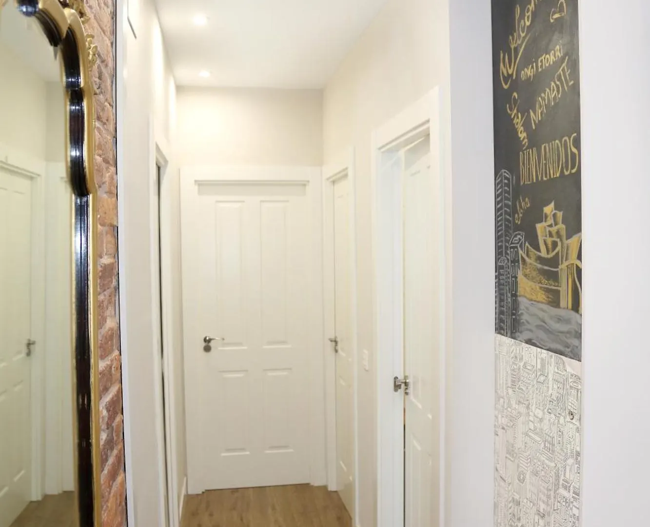 Apartamento Magnifico Piso Frente Al Casco Viejo De Bilbao 0*,